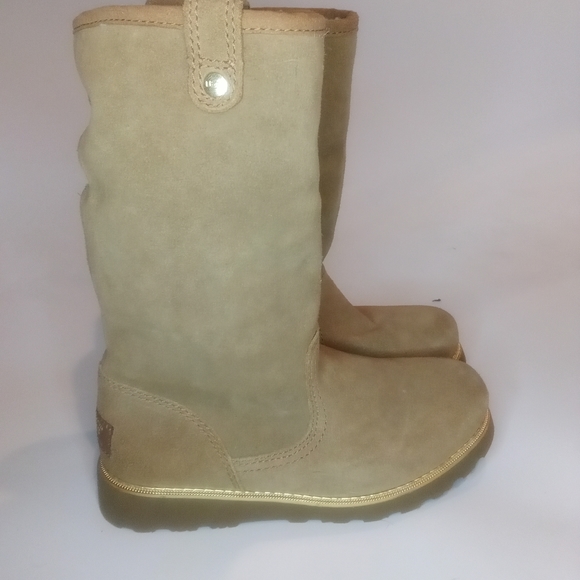 Ugg Australia Callie k tansize 2 in kids - Picture 7 of 12